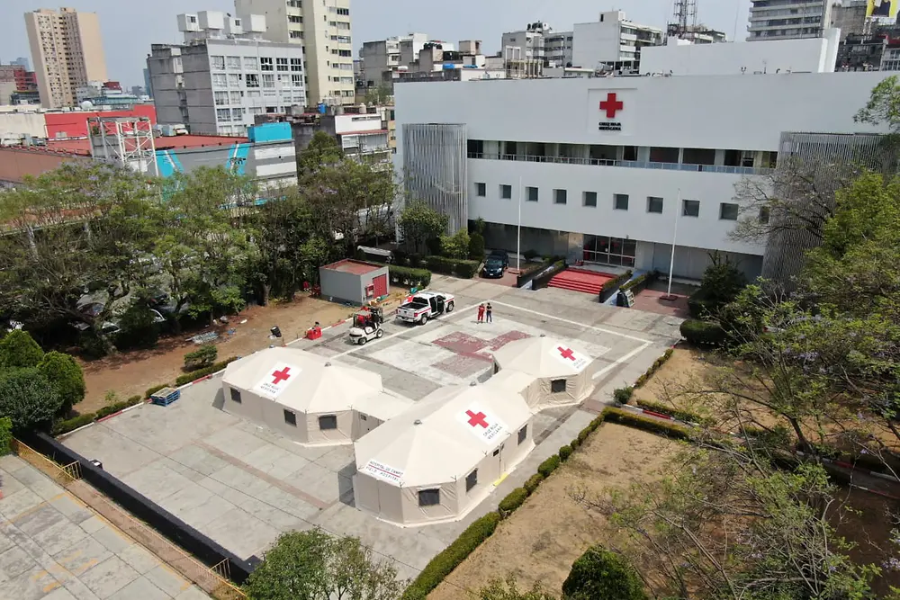 No México, as doações foram feitas aos hospitais para a compra de equipamentos médicos essenciais para o tratamento da COVID-19.