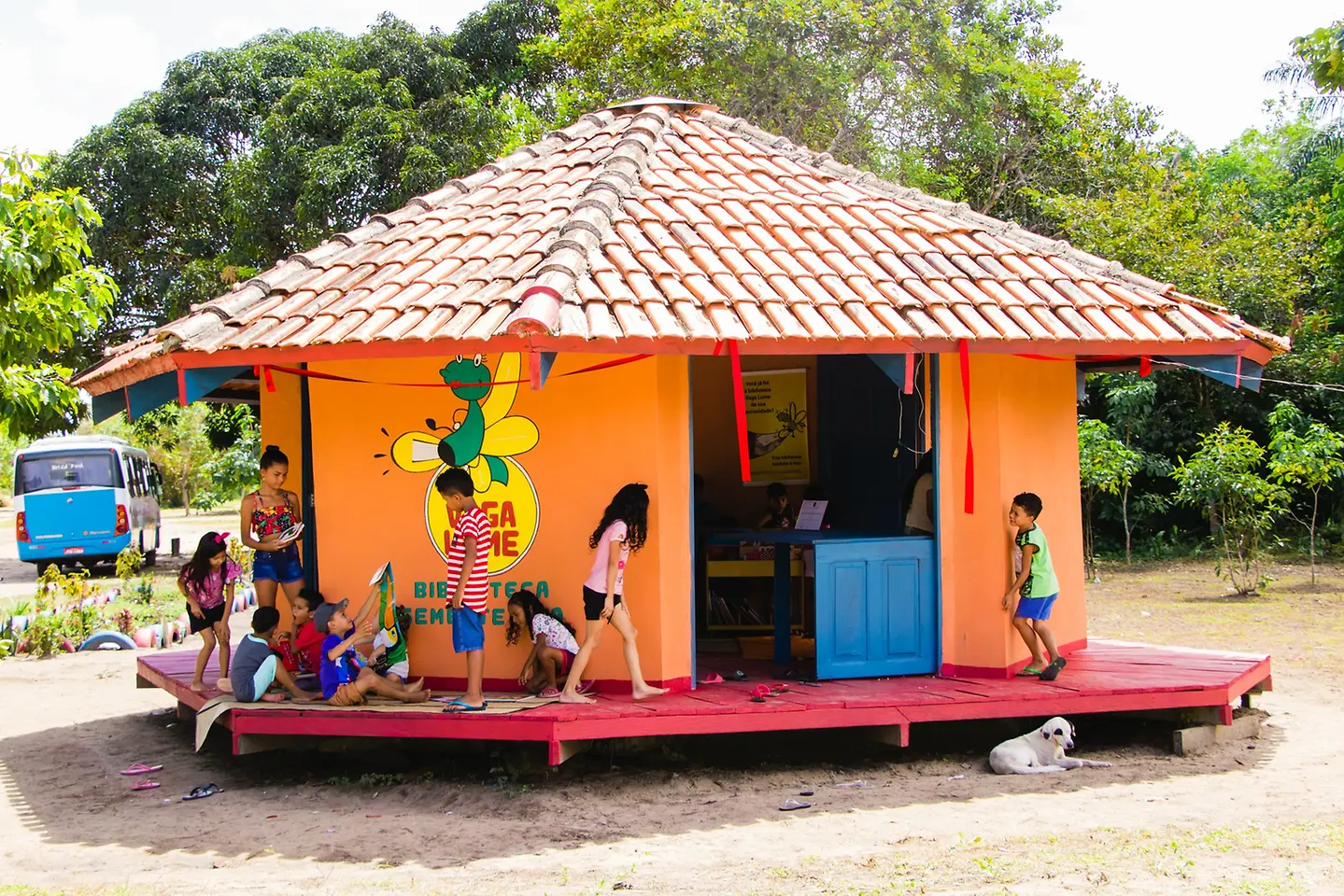 Campina de São Benedeto - Biblioteca da Vaga Lume na Amazônia Legal