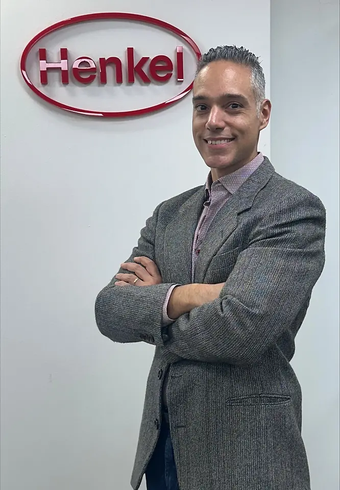 Empresa alemã dona das marcas Super Bonder, Pritt e Cascola fortalece equipe com a chegada de novo executivo